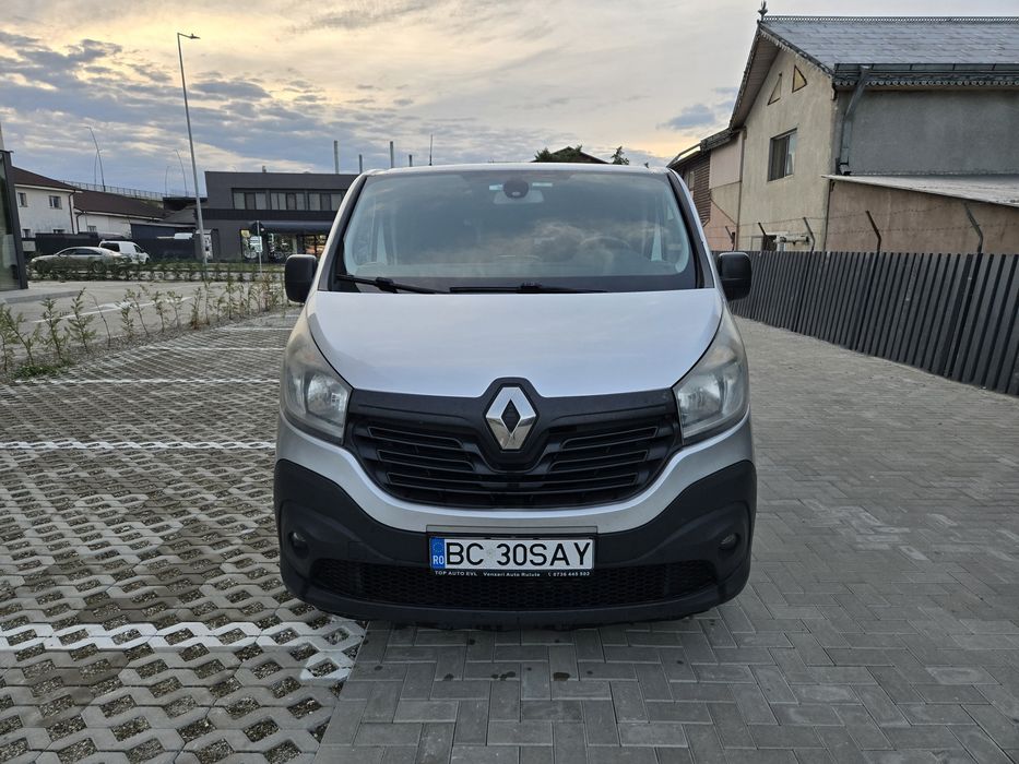 RENAULT Trafic 2015 — imagine 5