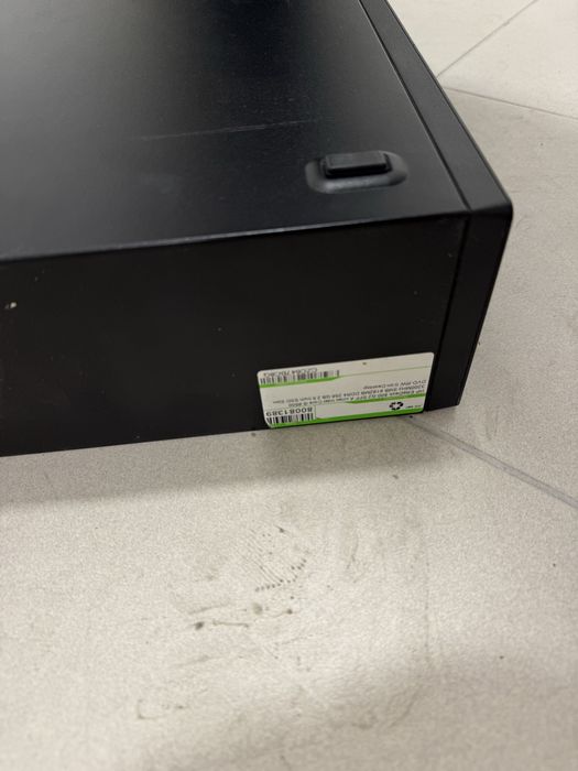 HP Elitedesk 800 G2 SFF 8GB 256 SSD + монитор