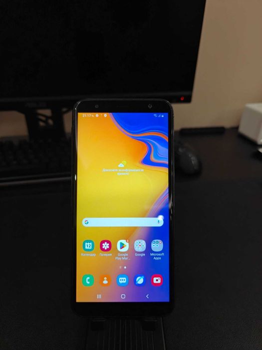 Телефон Samsung galaxy J6+