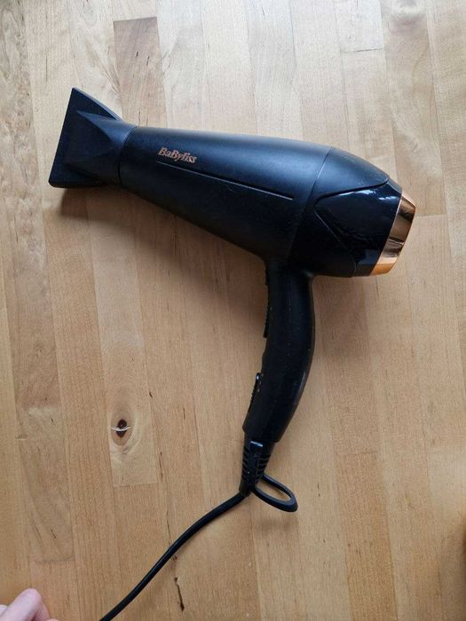 Сешоар BaByliss Turbo Shine 2200 D570DE