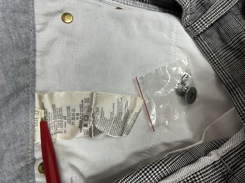 Pantaloni noi  pentru baieti, Diesel
