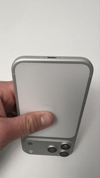 17 pro max 256gb silver