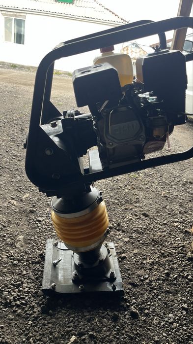 Трамбоплита кенгуру новый