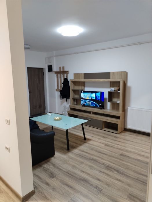 Inchiriez studio