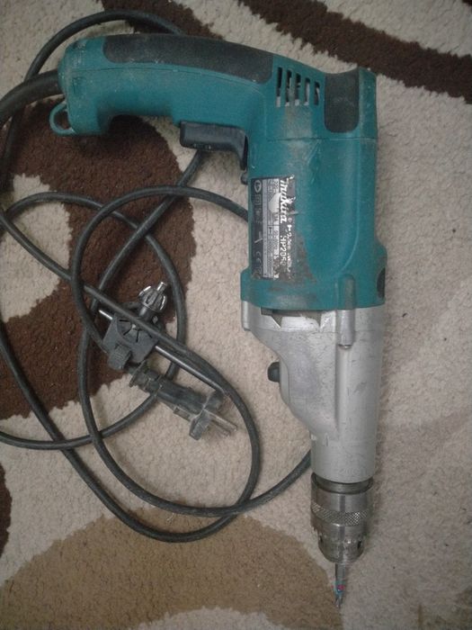 Продам мощный шуруповер