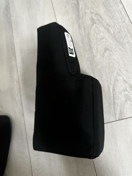 Kit compresor auto nou cu spuma, surubelnita, carlig tractare si husa