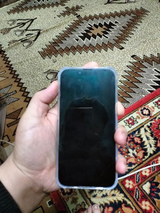 Айфон 13 про без 0,5