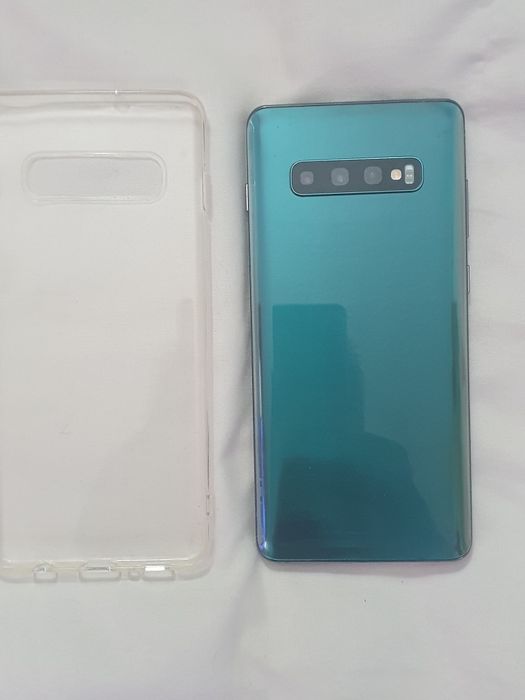 Samsung S10 PLUS.