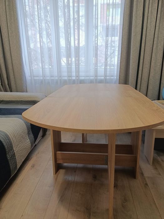 Masa pliabilă + scaune noi