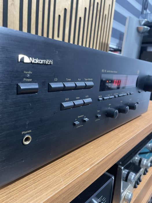 Nakamichi RE 10 amplificator stereo 100W X 2 cu telecomanda