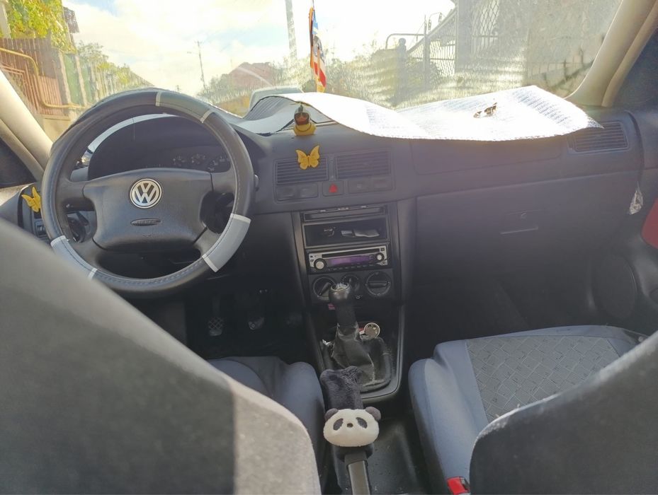 Golf 4- 1.4 Benzina 2000