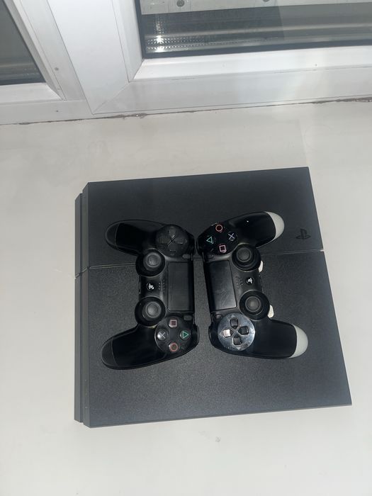 Продам PS4 500GB