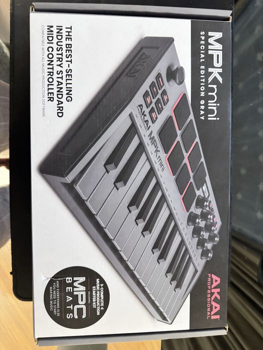 Akai MPK mini special gray