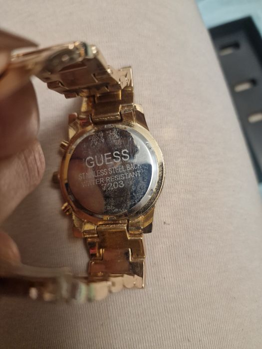 Дамски часовник Guess