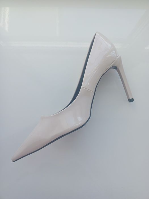 Новые туфли ZARA