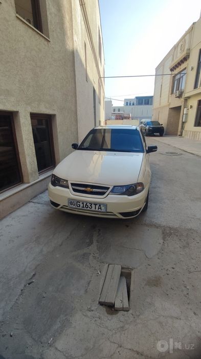 Nexia 2 tramblyor qaymoq rang