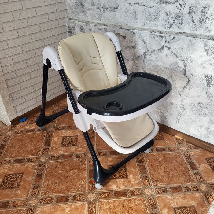 Продам стульчик для кормления