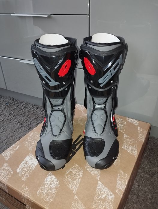 Мото ботуши Sidi 39 (отговарят на 38)