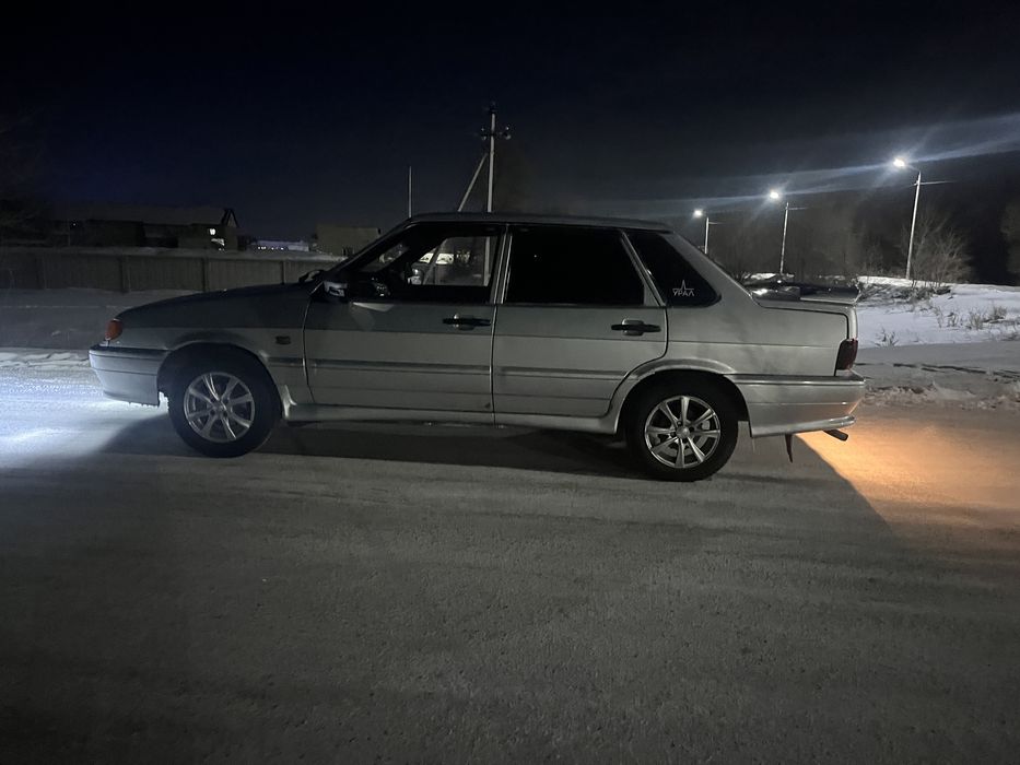 Продам машину 2115