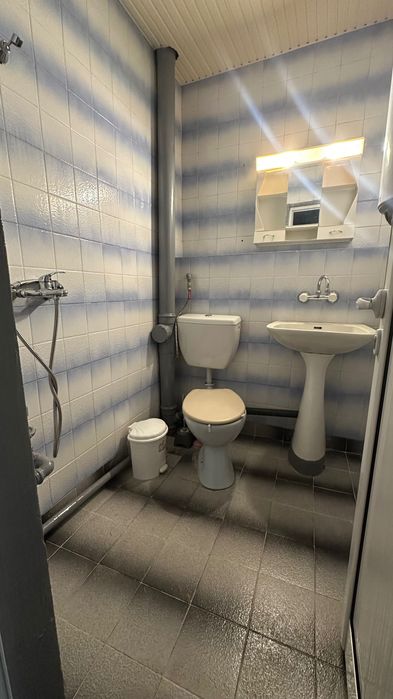 Дава се под наем Двустаен апартамент в Враца, Център - 55 кв.м за 255 € - Снимка #9