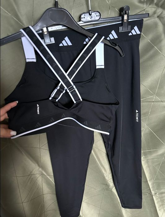 Adidas спортен екип