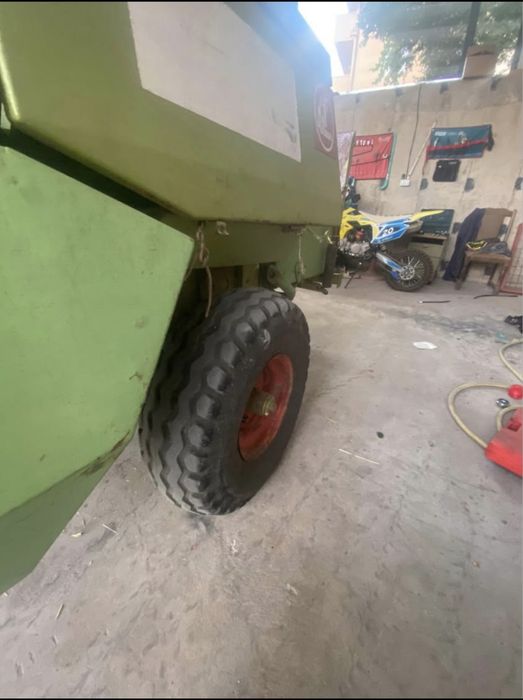 Claas markant 51