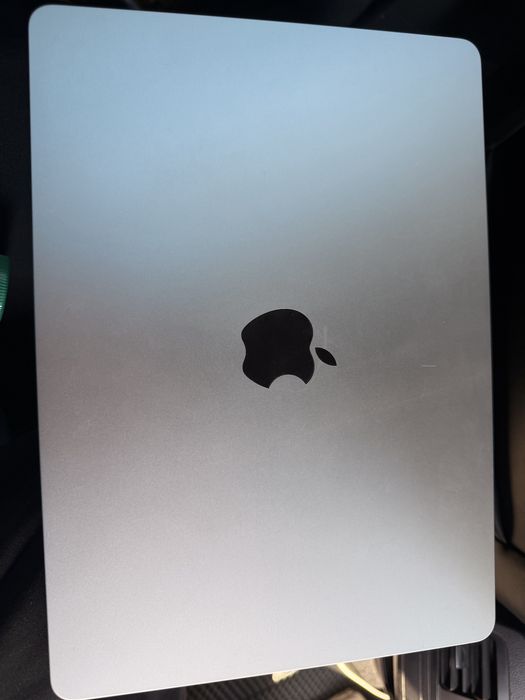 Macbook Air с гарантией