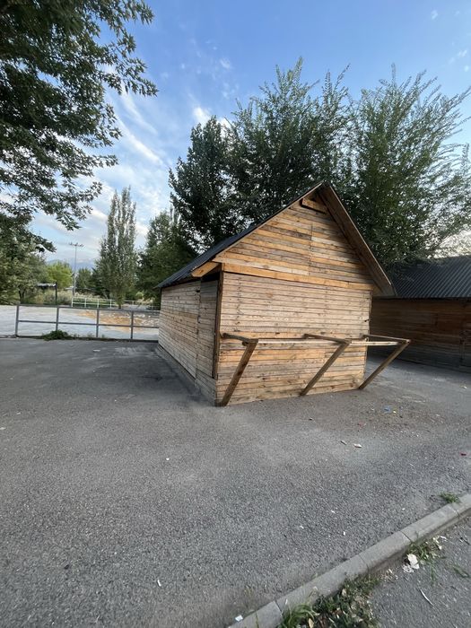 Срочно Продам 3 домика дереаянные
