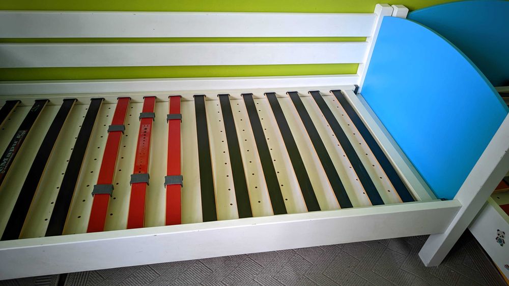 Масивно легло за матрак 82/190