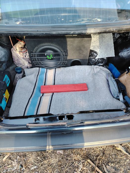 Продам джетту 2 состояния сел поехал.