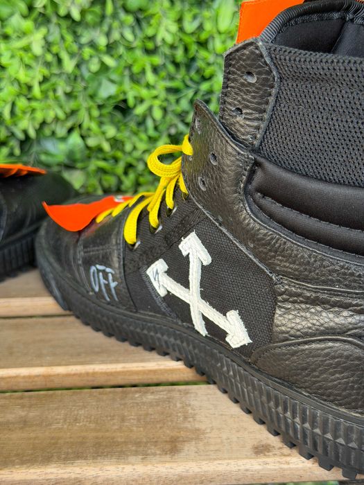 Off White Court 3.0 42