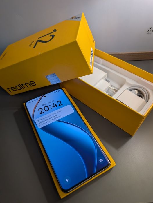 Realme 12 Pro+ 5G - 512GB / 12GB RAM - Full Box - Navigator Beige