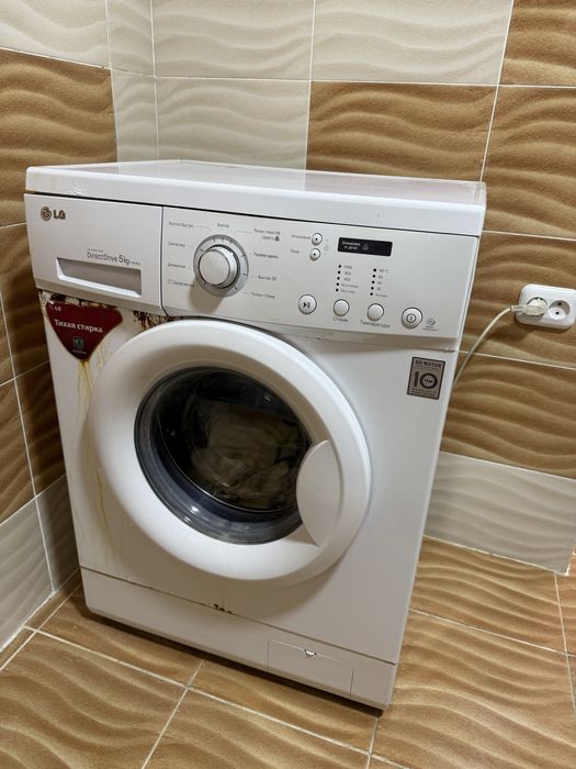 Продаеться Стиральная машина