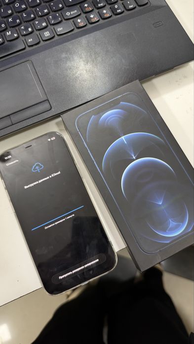 продам iPhone 12 pro Max 128GB