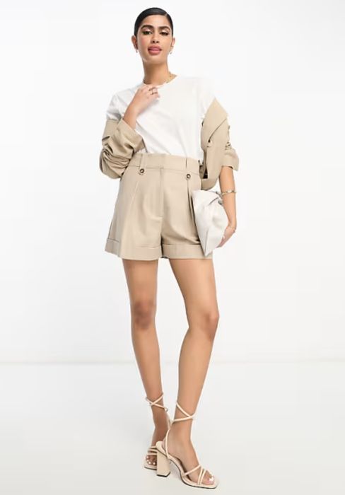 Къси панталонки Sразмер бежови висока талия басти маншет джоб лен ASOS