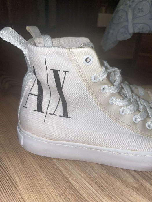 Дамски кецове на Армани !