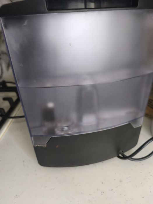 Vând aparat de cafea cu cafea boabe krups