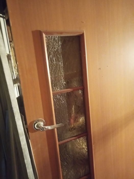 Продам двери,  описание