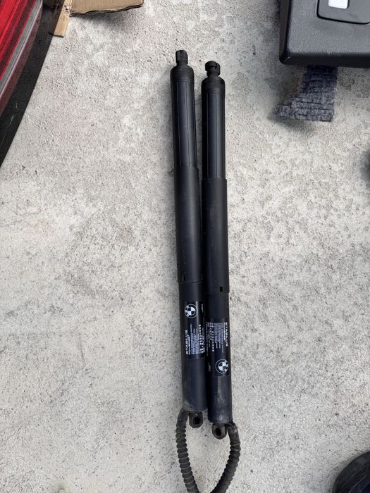 Амортесьори багажник Bmw x5 f15