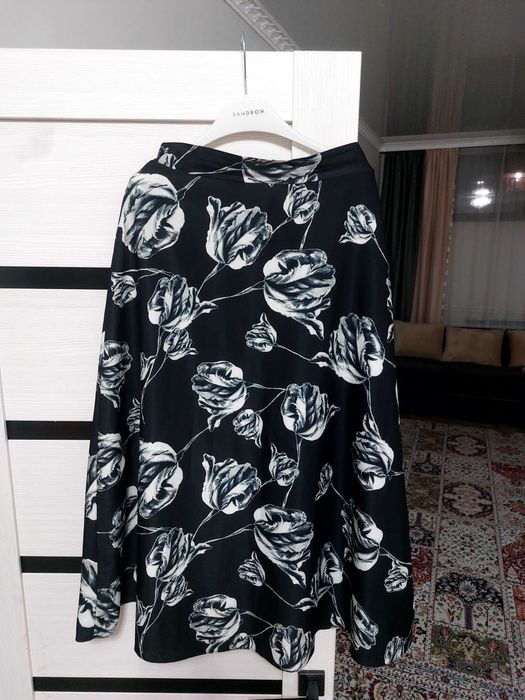 Продам вещи размеры 44-46