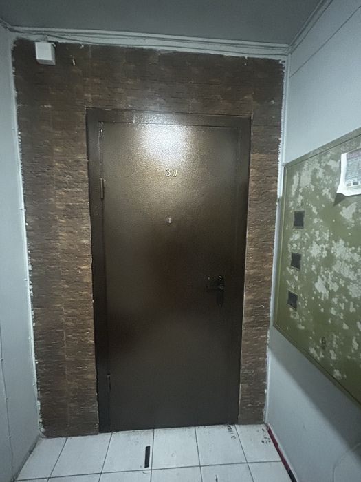 Продам дверь входная