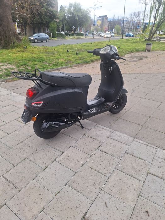 Продава се скутер 50 кубика