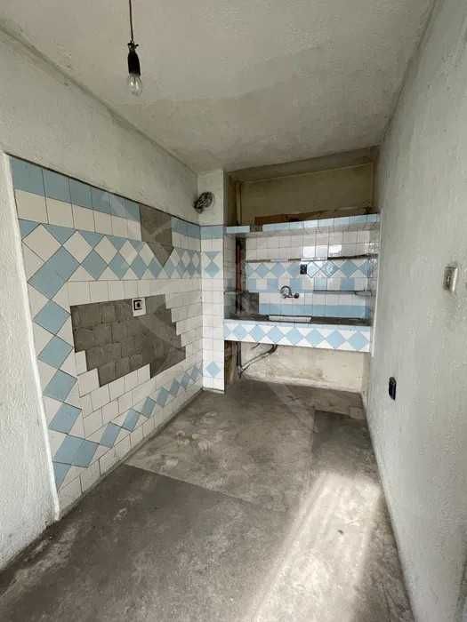 Продава се Многостаен апартамент в Карлово - 110 кв.м за 1373 €/кв.м - Снимка #6