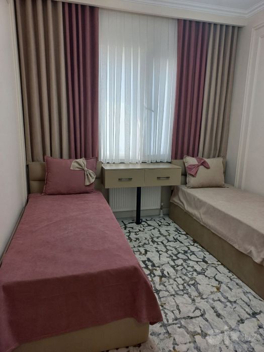 Энг арзон ва сифатли замонавий ва элита пардаларини тикамиз ва у́ргата