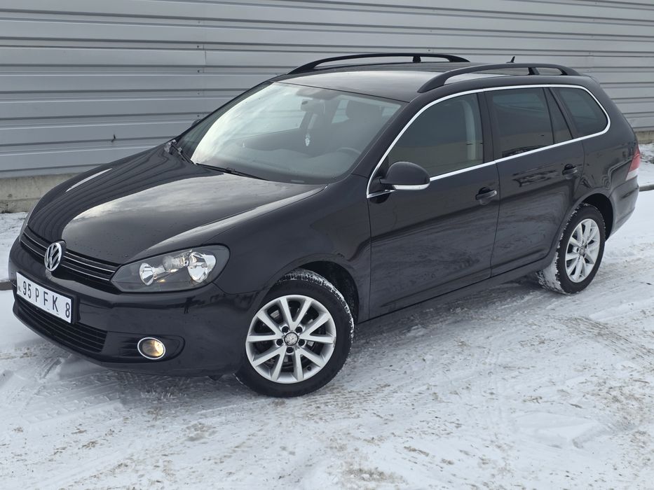 Volkswagen Golf 2011 euro5 benzina navi clima jante carlig Recent adus