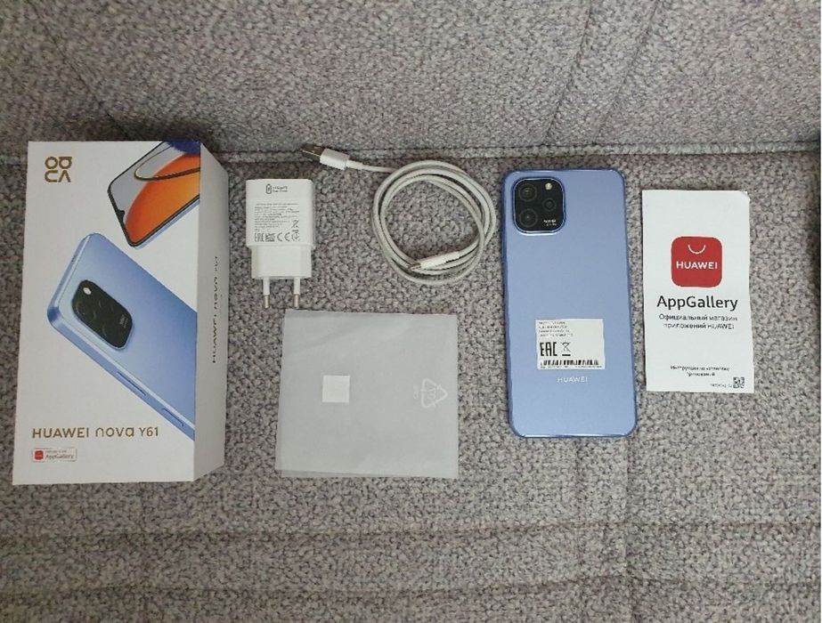 Srochna sotiladi Huawei Nova Y61 4/128Gb 4G Xolati ideal Karobka Bor