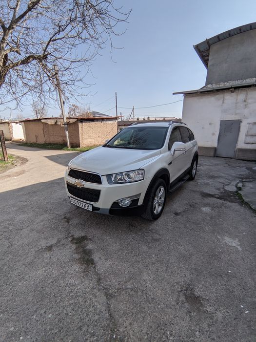 Chevrolet Captiva LUX 2011 3.0L