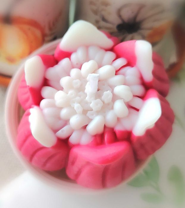 Подаръци от восък