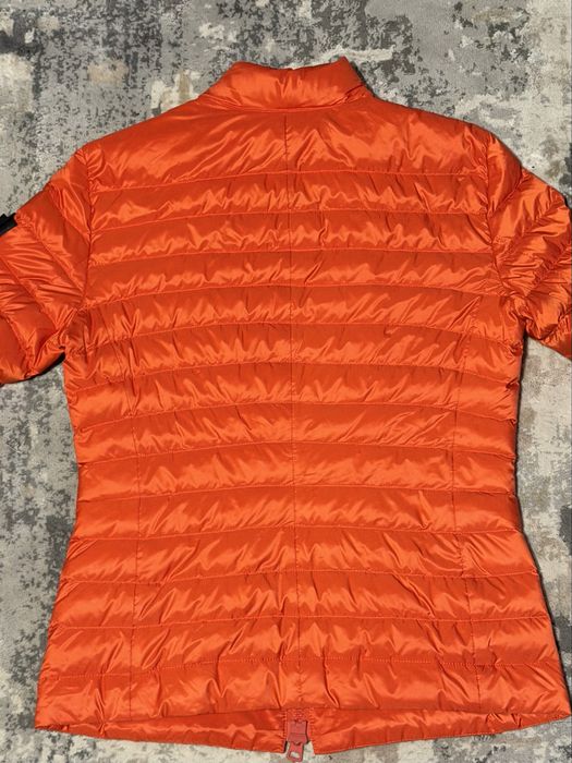 Peuterey,geacă puf pt.femei,NOUĂ,măr.S(40)