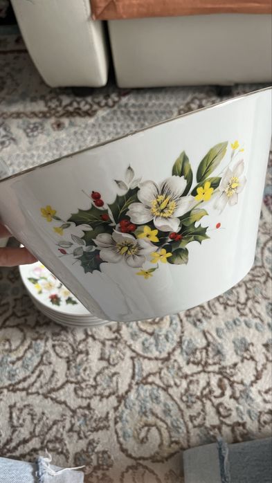 Сервиз, без чашек